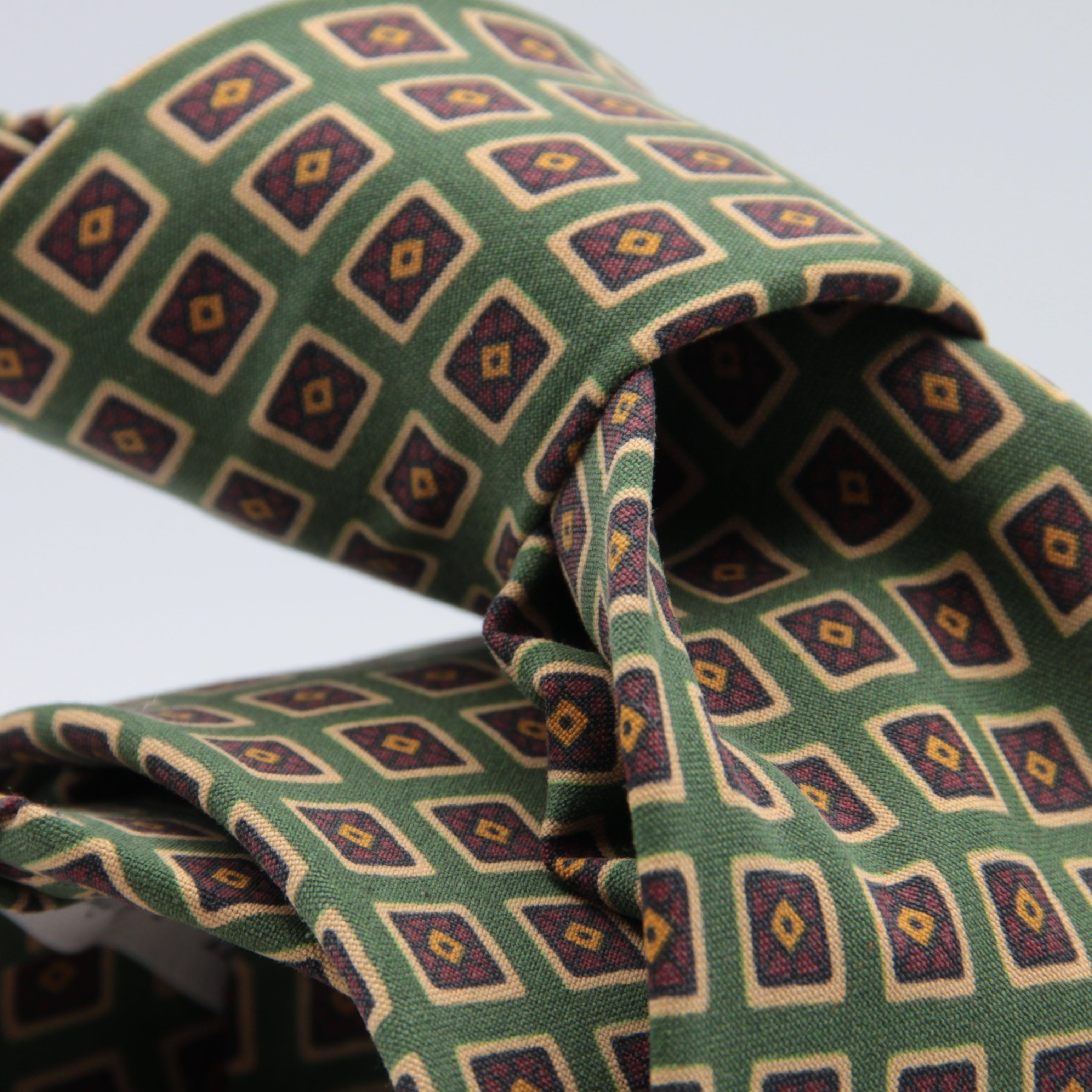 Drake's for Cruciani & Bella 36 oz Tipped 100% Printed Madder Silk Green, Rust and Yellow Motif Tie Handmade in London. England 9 cm x 150 cm #2399