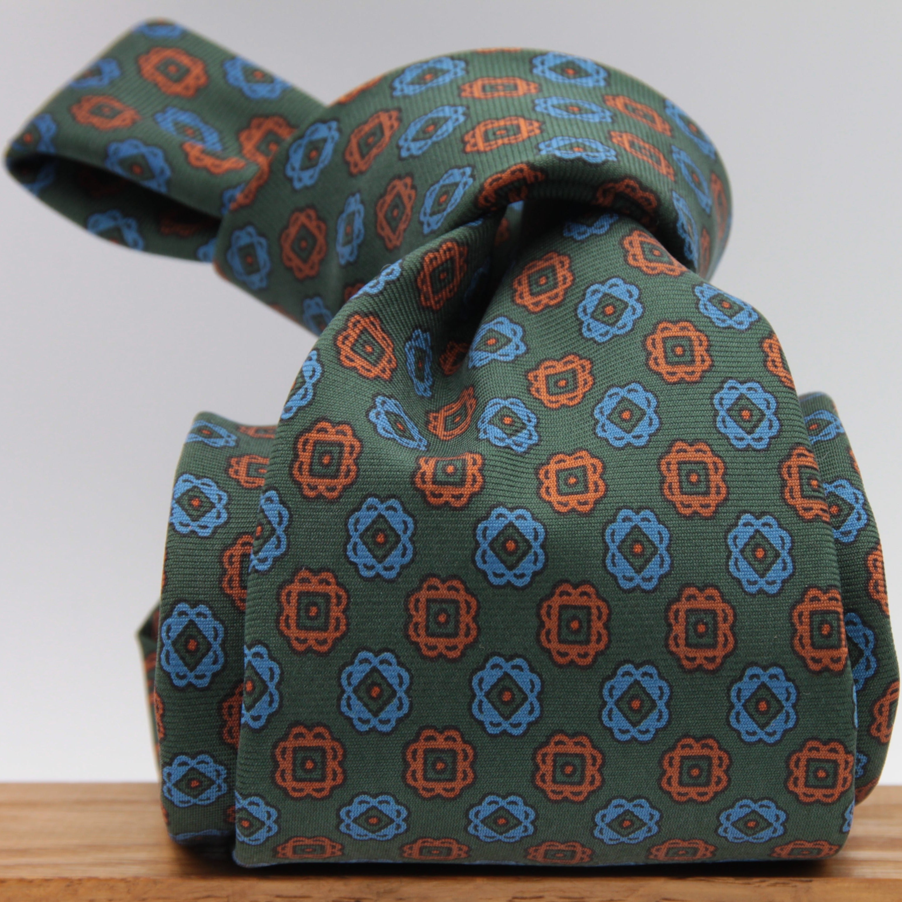 Holliday & Brown for Cruciani & Bella 100% Printed Silk Tipped Green, Brown and Blue tie Handmade in Italy 9,5 cm x 148 cm #6595