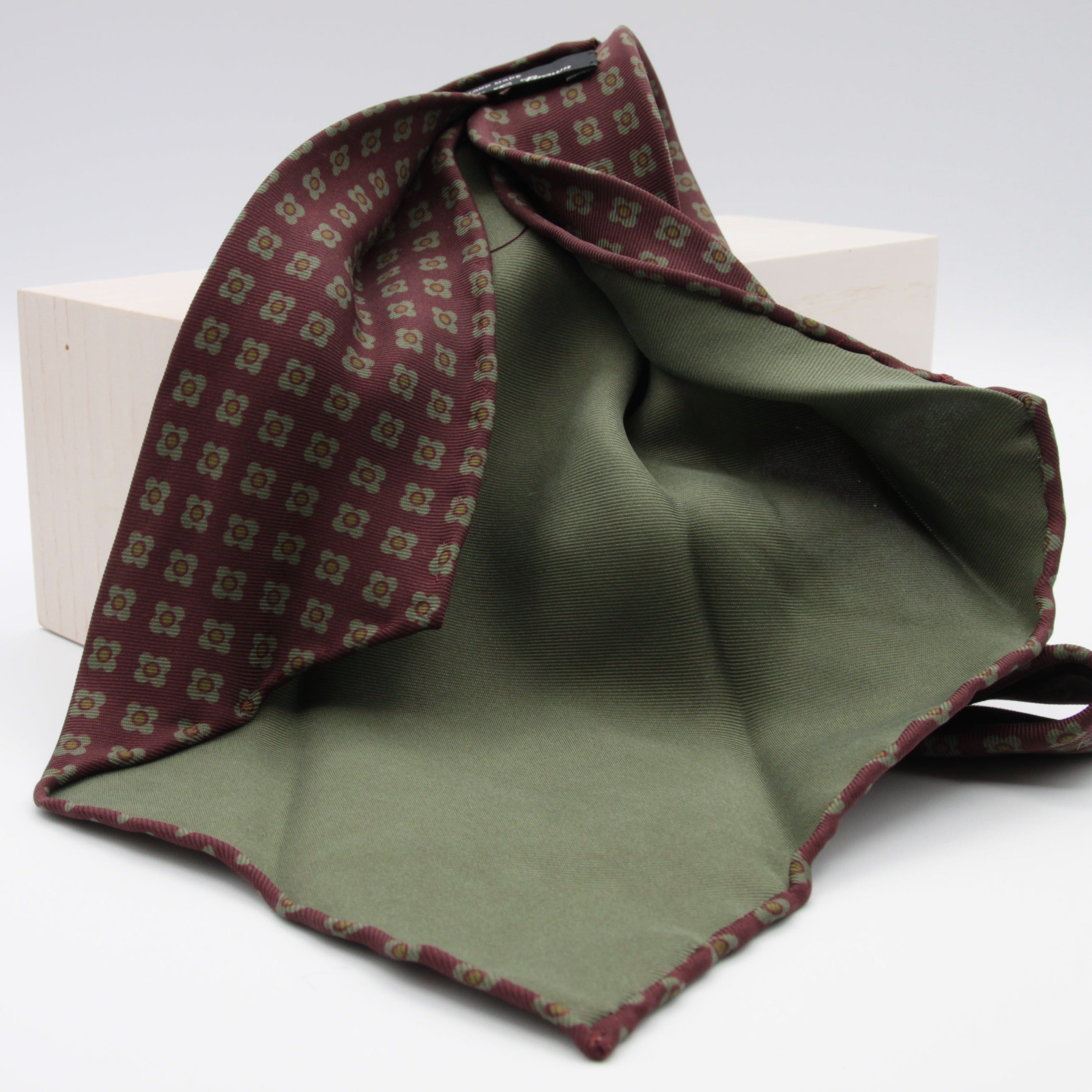 Holliday & Brown for Cruciani & Bella 100% printed Silk Unlined Seven Fold Wine and Green motif tie Handmade in Italy 8 cm x 150 cm #6958