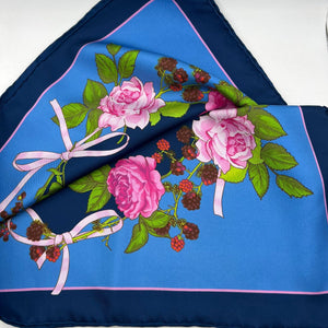 Cruciani & Bella Hand-rolled   100% Silk Floral and Fruity Design Blue and Olimpic Blue Made in Italy 90 cm X 90 cm #7198