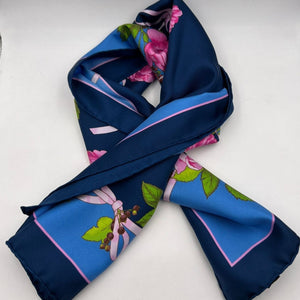 Cruciani & Bella Hand-rolled   100% Silk Floral and Fruity Design Blue and Olimpic Blue Made in Italy 90 cm X 90 cm #7198