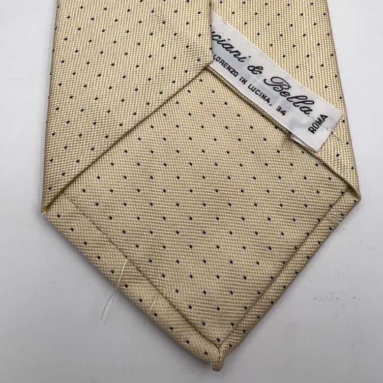 Cruciani & Bella 100% Silk Self Tipped Light Yellow Tie Blue Dots Handmade in Italy 9,5 cm x 149 cm New Old Stock #7226