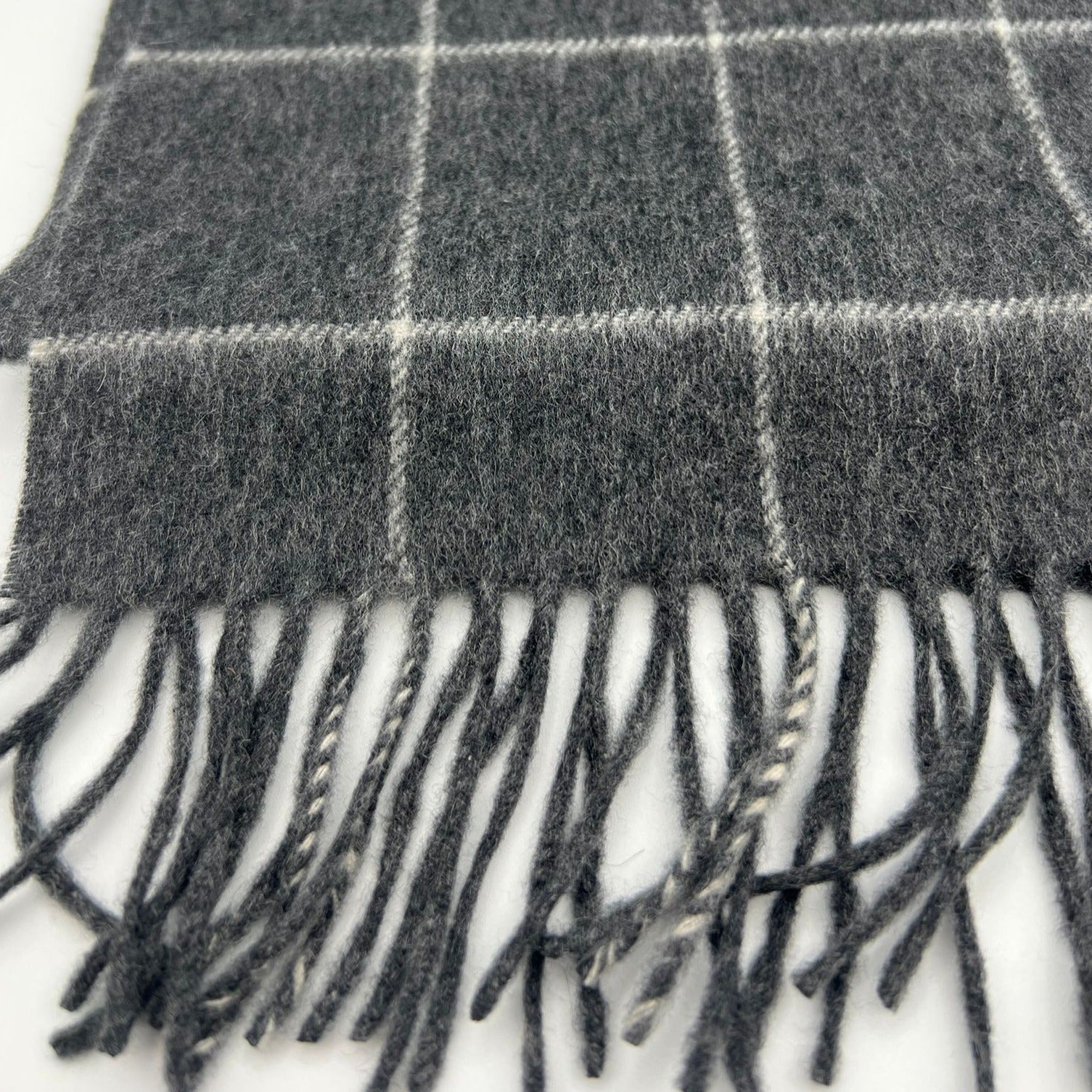 Joshua Ellis 100% Cachemire Made In England 30 x 180 cm Grey, White Square Motif #6072