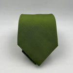 Cruciani & Bella 100% Silk Self Tipped Green Plain Tie Handmade in Italy 9,5 cm x 149 cm New Old Stock #7306