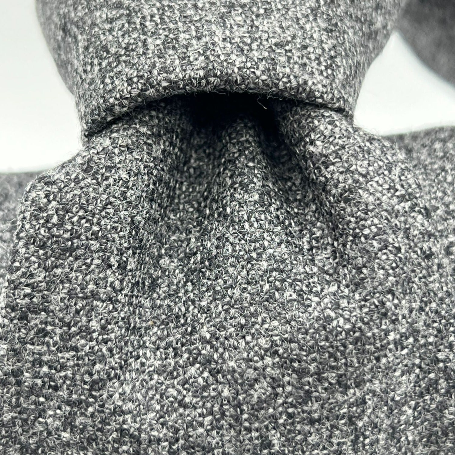 Cruciani & Bella 100% Wool Tipped Melange Tie  Grey Handmade in Italy 9 cm x 149 cm New Old Stock #7337