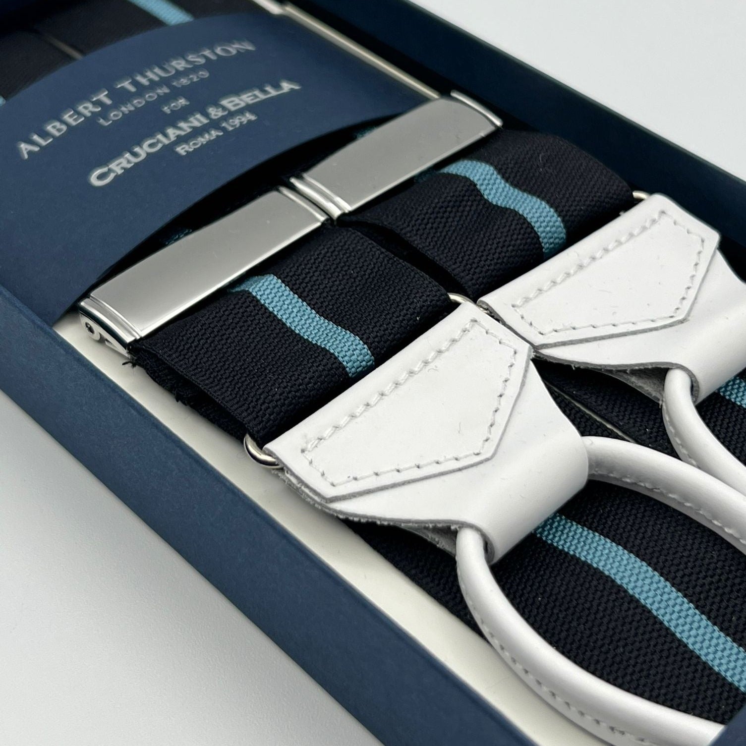 Albert Thurston for Cruciani & Bella Made in England Adjustable Sizing 40 mm Woven Barathea  Eton Stripes Leather ends Y-Shaped Nikel Fittings Size: XL #6775