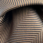 Drake's for Cruciani & Bella 100% Silk Tipped Herringbone Motif Brown Tie Handmade in England 9,5 cm x 146 cm #6505