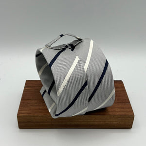 Drake's for Cruciani & Bella 100% Silk Jaquard Tipped  White and BlueStripes  Tie Handmade in England 9,5cm x 146 cm #6554