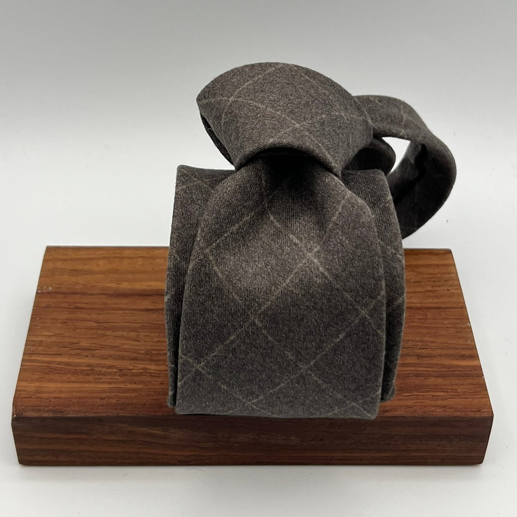 Drake's for Cruciani & Bella 100% Wool Unlined Light Grey Tie Tartan Motif Handmade in England 8 cm x 148 cm #6021