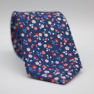 Holliday & Brown for Cruciani & Bella 100% printed Silk Self Tipped Blue, with White and Red Floral motif tie Handmade in Italy 8 cm x 150 cm #6311
