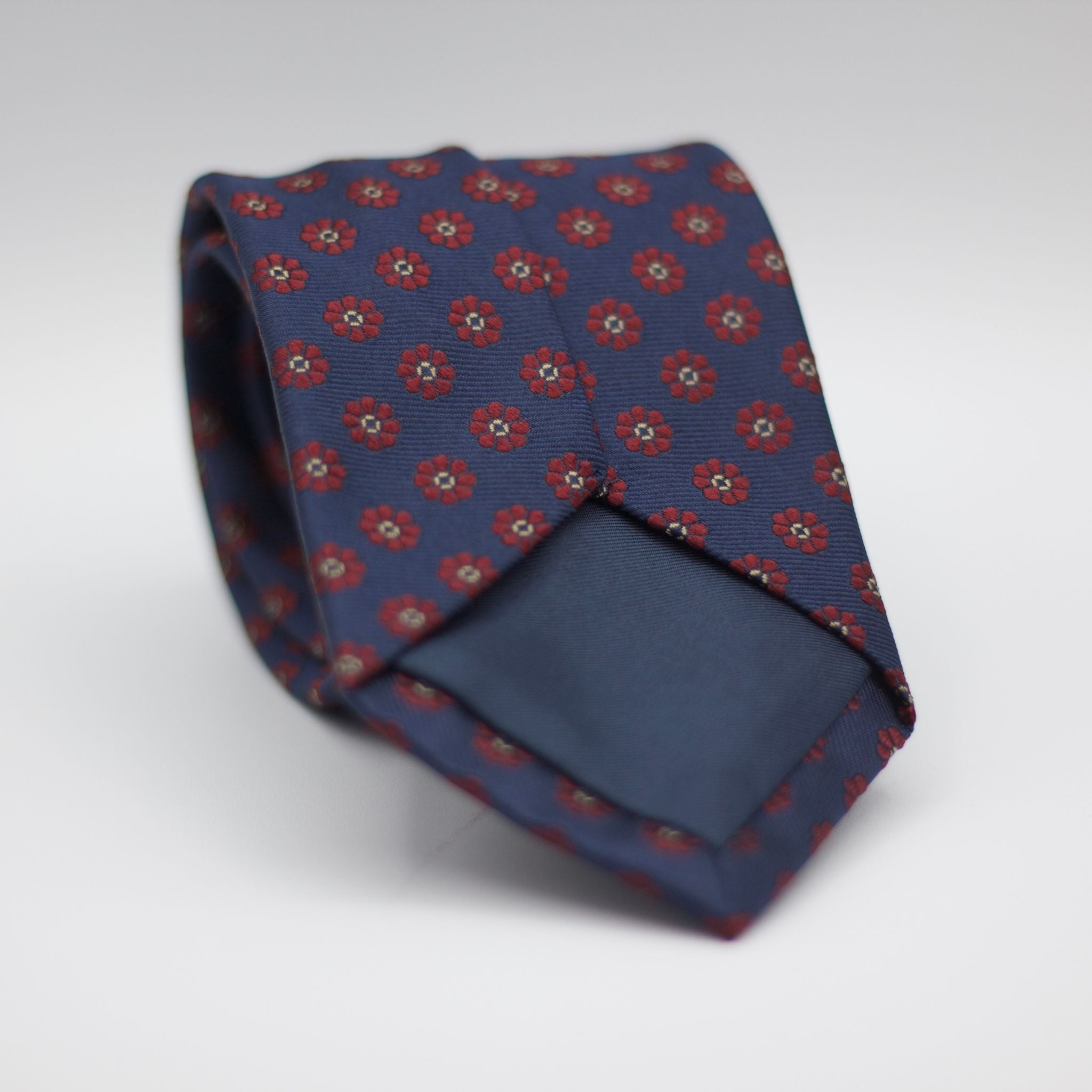 Holliday & Brown for Cruciani & Bella 100% Woven Jacquard Silk Tipped Blue with Red Floral motif tie Handmade in Italy 8 cm x 150 cm #5817