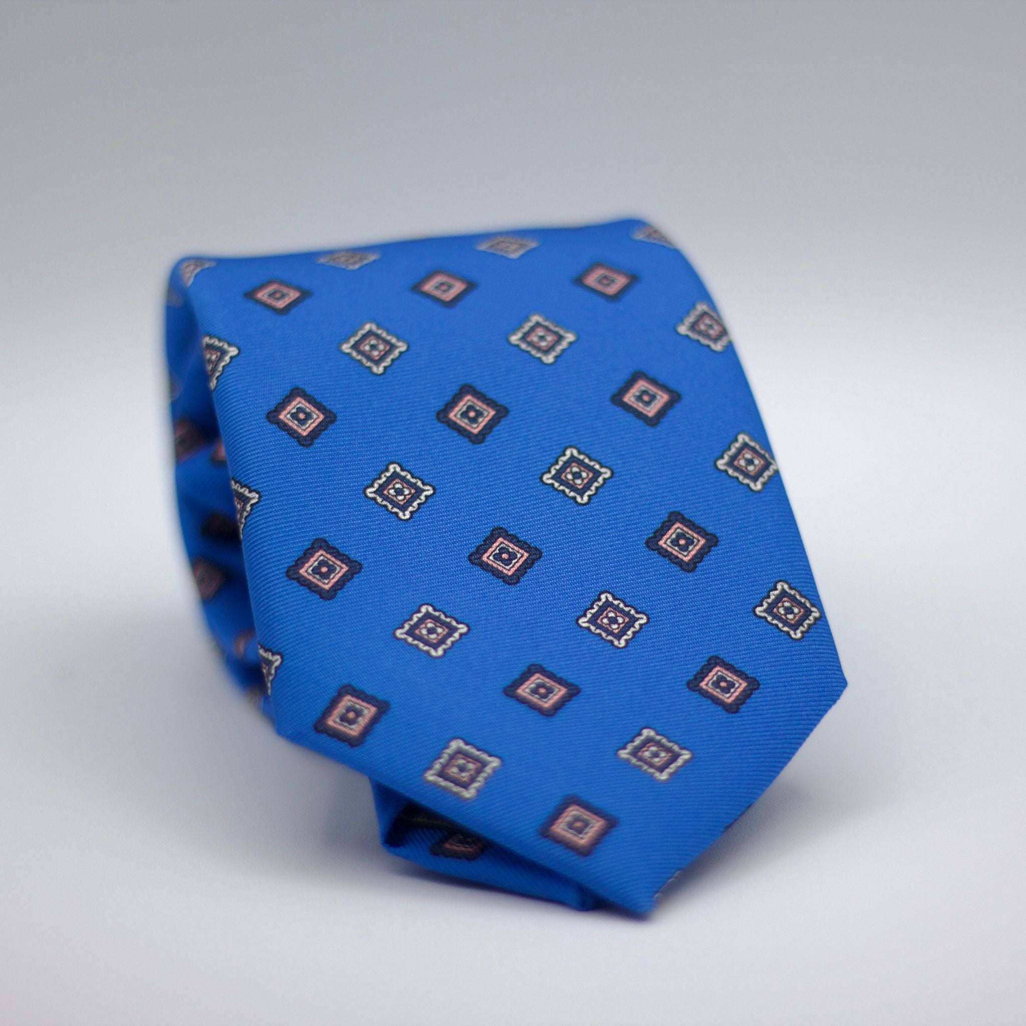 Holliday & Brown for Cruciani & Bella 100% printed Silk Self Tipped Blue, with Pink, Blue Navy and White motif tie Handmade in Italy 8 cm x 150 cm #6335