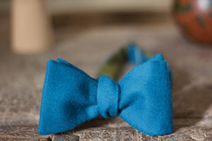 Noodles - Bow Ties - Wool  -  Turquoise