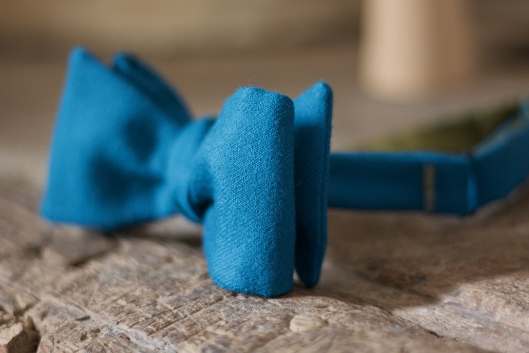 Noodles - Bow Ties - Wool  -  Turquoise