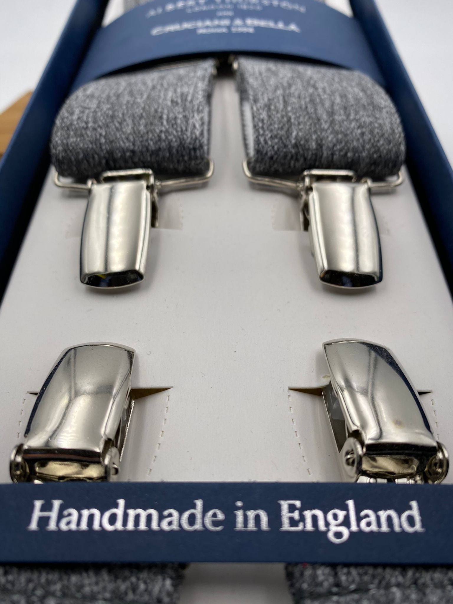 Albert Thurston for Cruciani & Bella Made in England Clip on Adjustable Sizing 35 mm elastic braces Light Grey Plain X-Shaped Nickel Fittings Size: L #4830