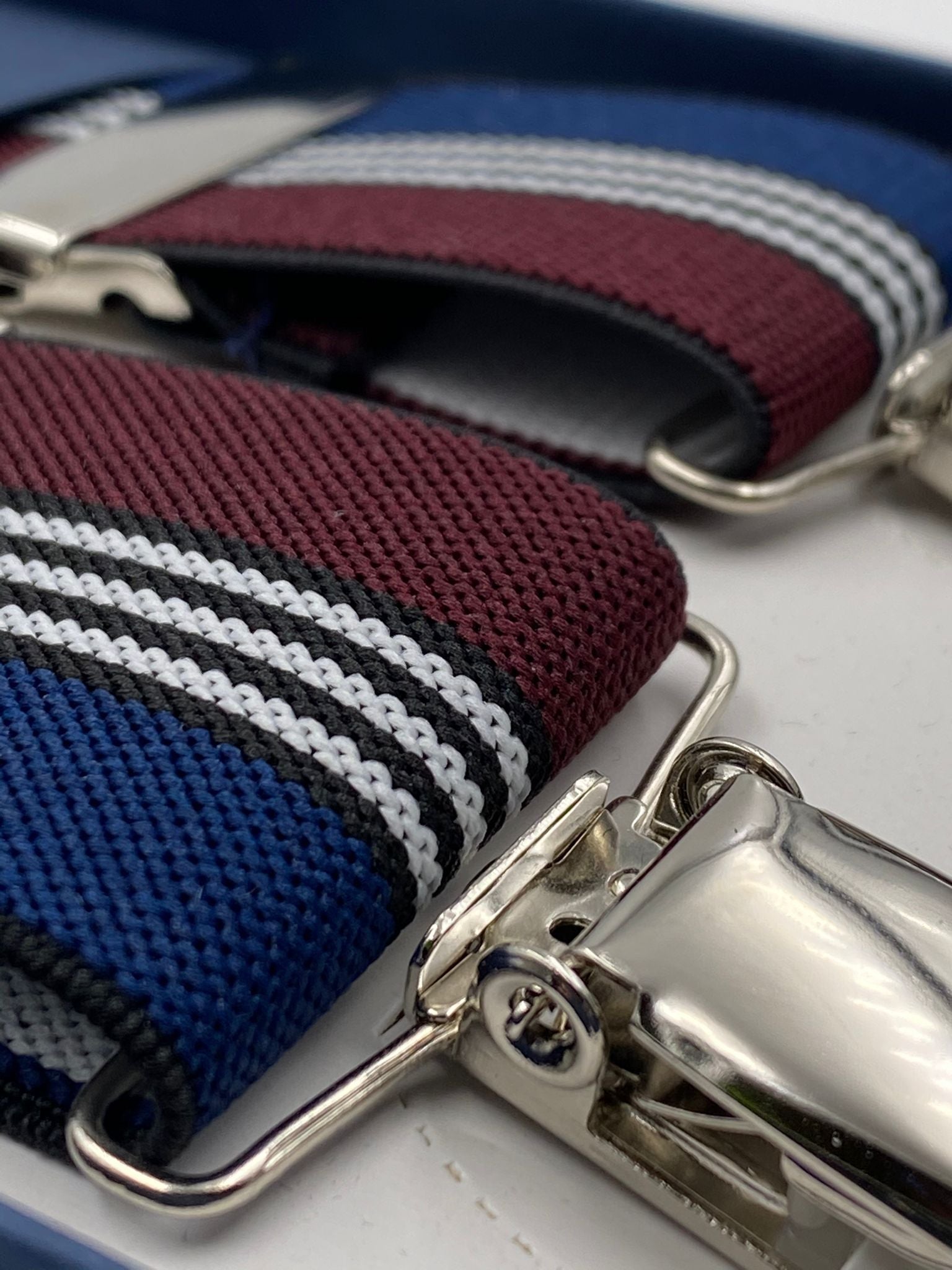 Albert Thurston for Cruciani & Bella Made in England Clip on Adjustable Sizing 35 mm elastic braces Blue, Dark Red and White Stripe X-Shaped Nickel Fittings Size: L #4805