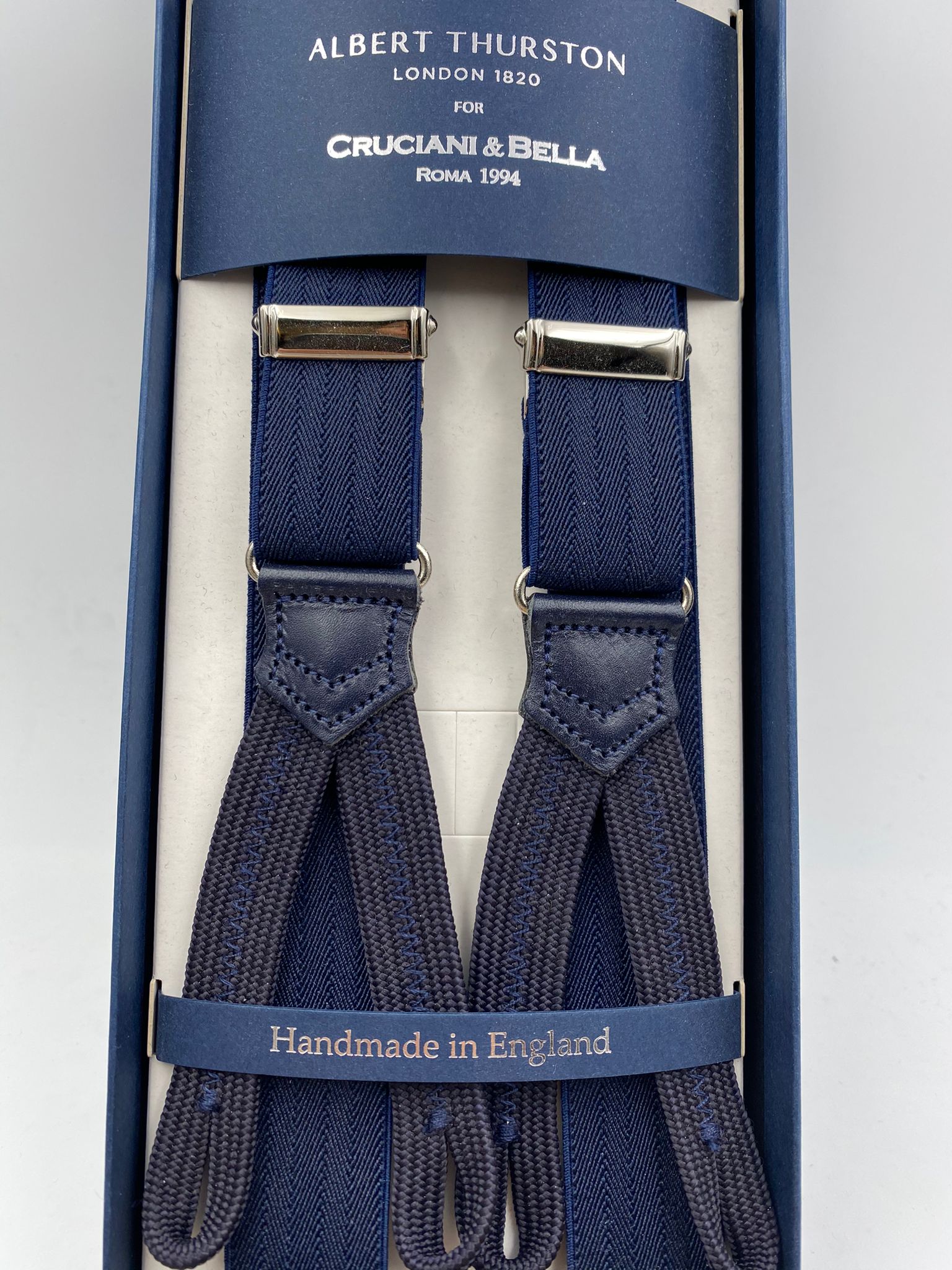 Albert Thurston for Cruciani & Bella Made in England Adjustable Sizing 25 mm elastic braces Dark Blue Herringbone Motif Braid ends Y-Shaped Nickel Fittings Size: L #4921