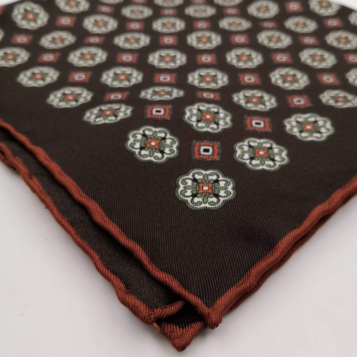 Cruciani & Bella 100% Silk Hand-rolled  Brown and White Patterned  Motif  Pocket Square Handmade in Italy 39 cm X 39cm #4470