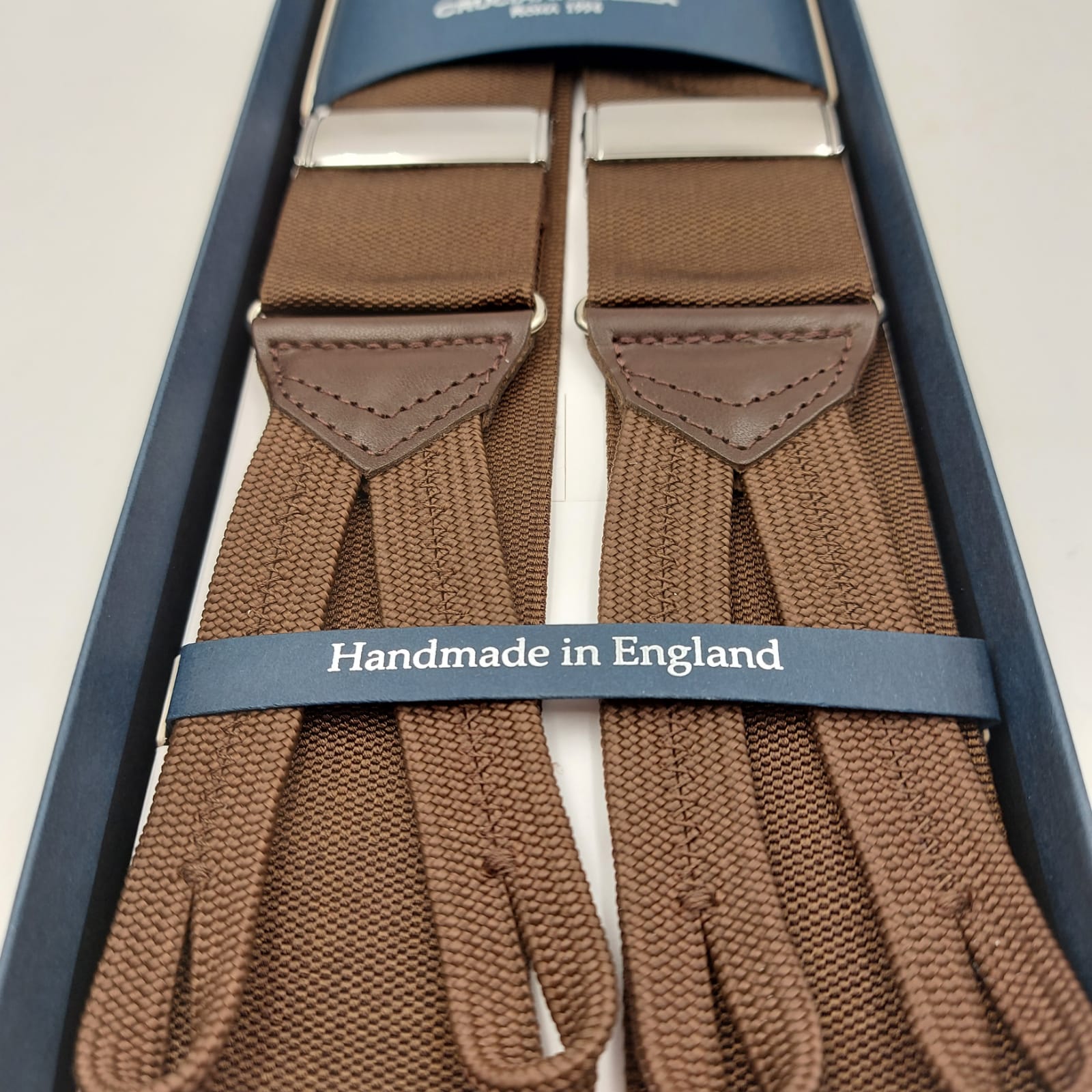 Albert Thurston for Cruciani & Bella Made in England Adjustable Sizing 40 mm Woven Barathea Coffee Plain Color Braces Braid ends Y-Shaped Nickel Fittings Size: XL #6223