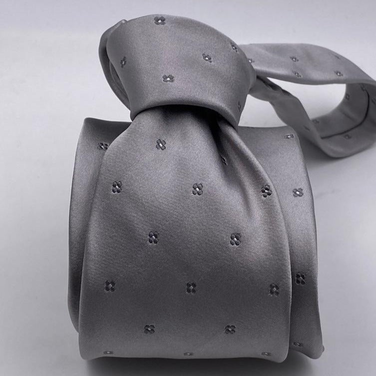 Franco Bassi for Cruciani & Bella 100% Wowen Silk Tipped Motif Light Grey Wowen Tie Handmade in Italy 9 cm x 148 cm New Old Stock #6435