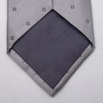 Franco Bassi for Cruciani & Bella 100% Wowen Silk Tipped Motif Light Grey Wowen Tie Handmade in Italy 9 cm x 148 cm New Old Stock #6435