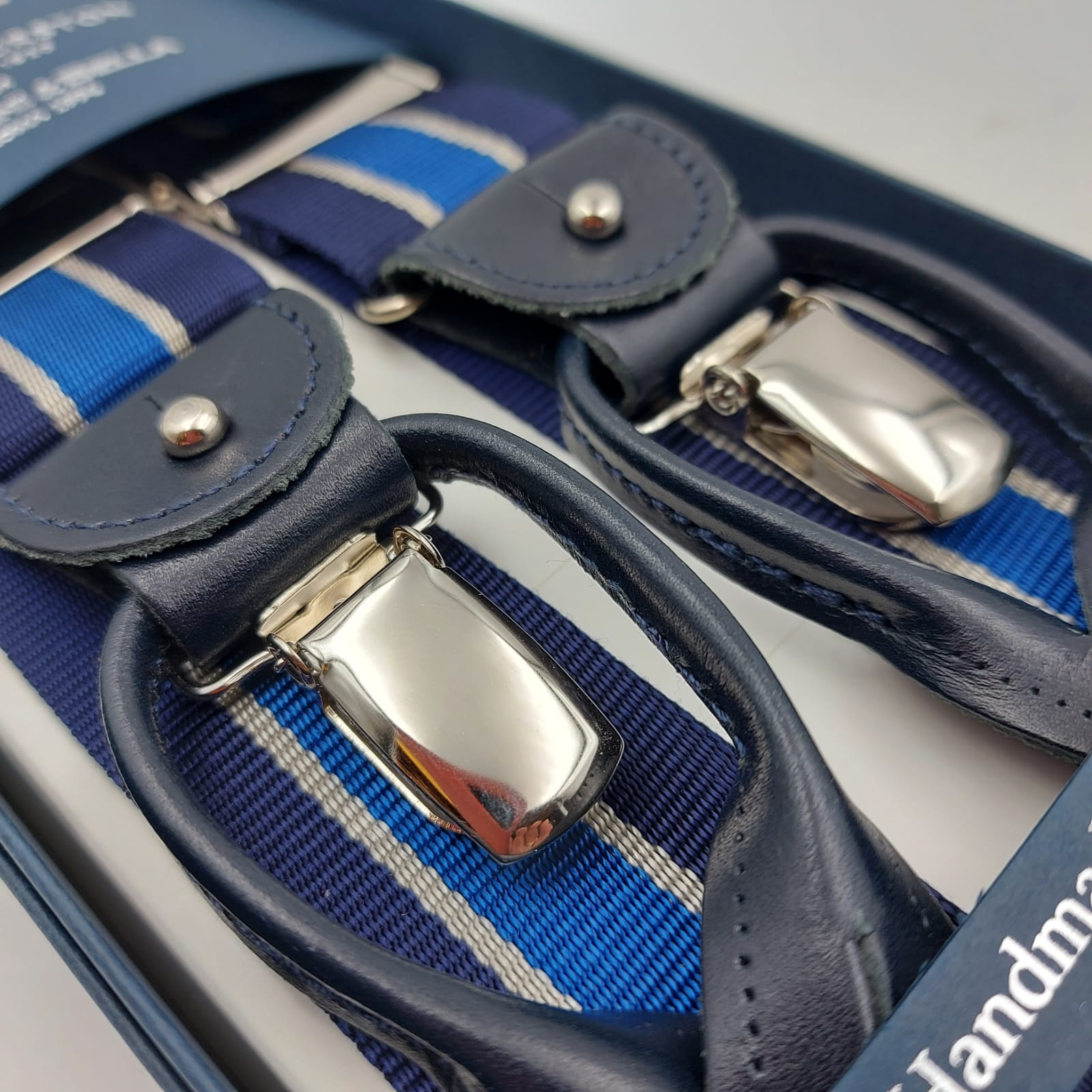 Albert Thurston for Cruciani & Bella Made in England Adjustable Sizing 35 mm Woven Barathea  Blue and White Stripes Braces 2 in 1 Y-Shaped Nickel Fittings Size: L 6240 