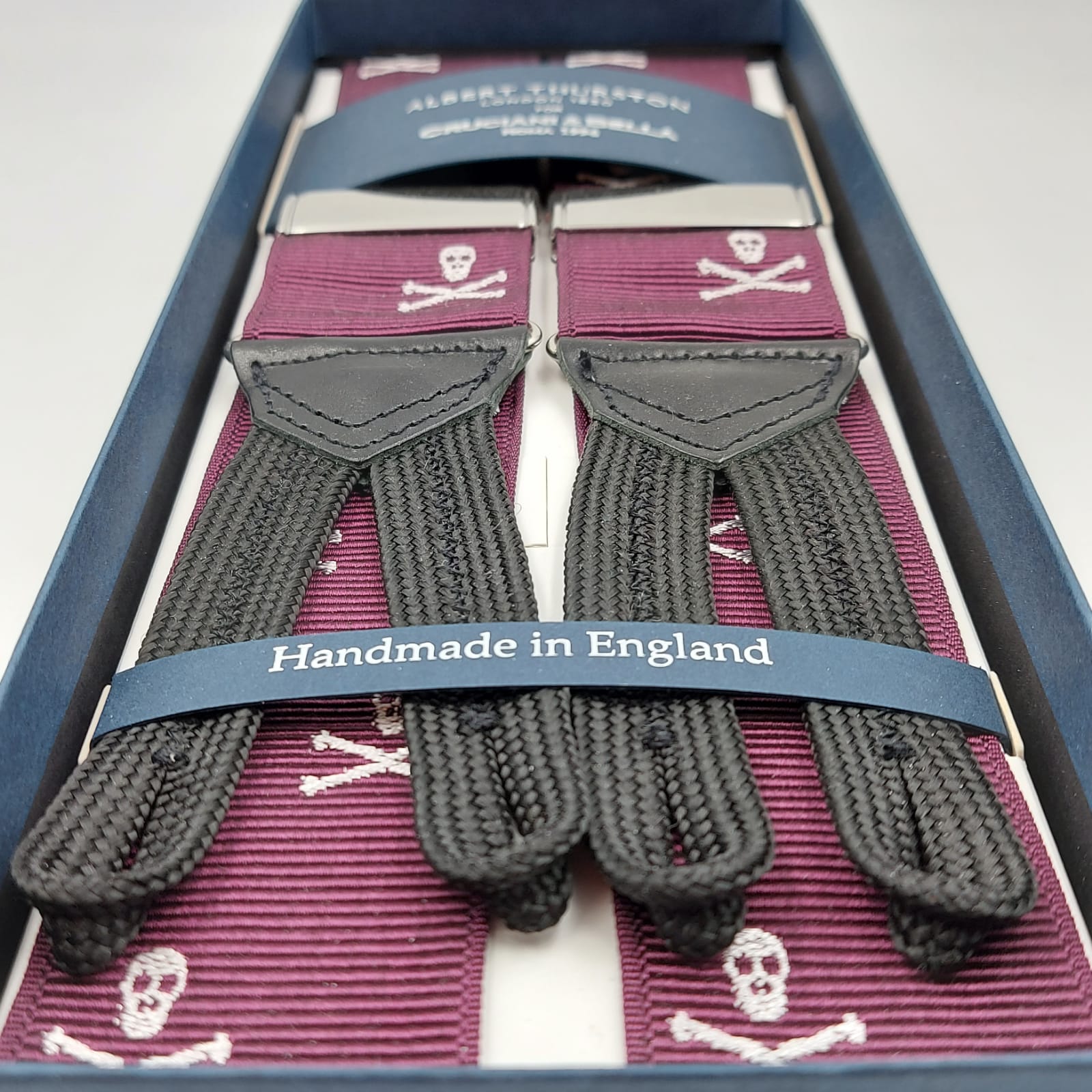 Albert Thurston for Cruciani & Bella Made in England Adjustable Sizing 40 mm Woven Barathea  Purple and White Motif Braces Braid ends Y-Shaped Nickel Fittings Size: XL #6254