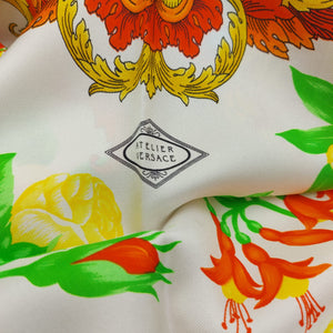 Cruciani & Bella Hand-rolled   100% Silk Multicolor Atelier Versace Vintage Collection Made in Italy 90 cm X 90 cm #6371 