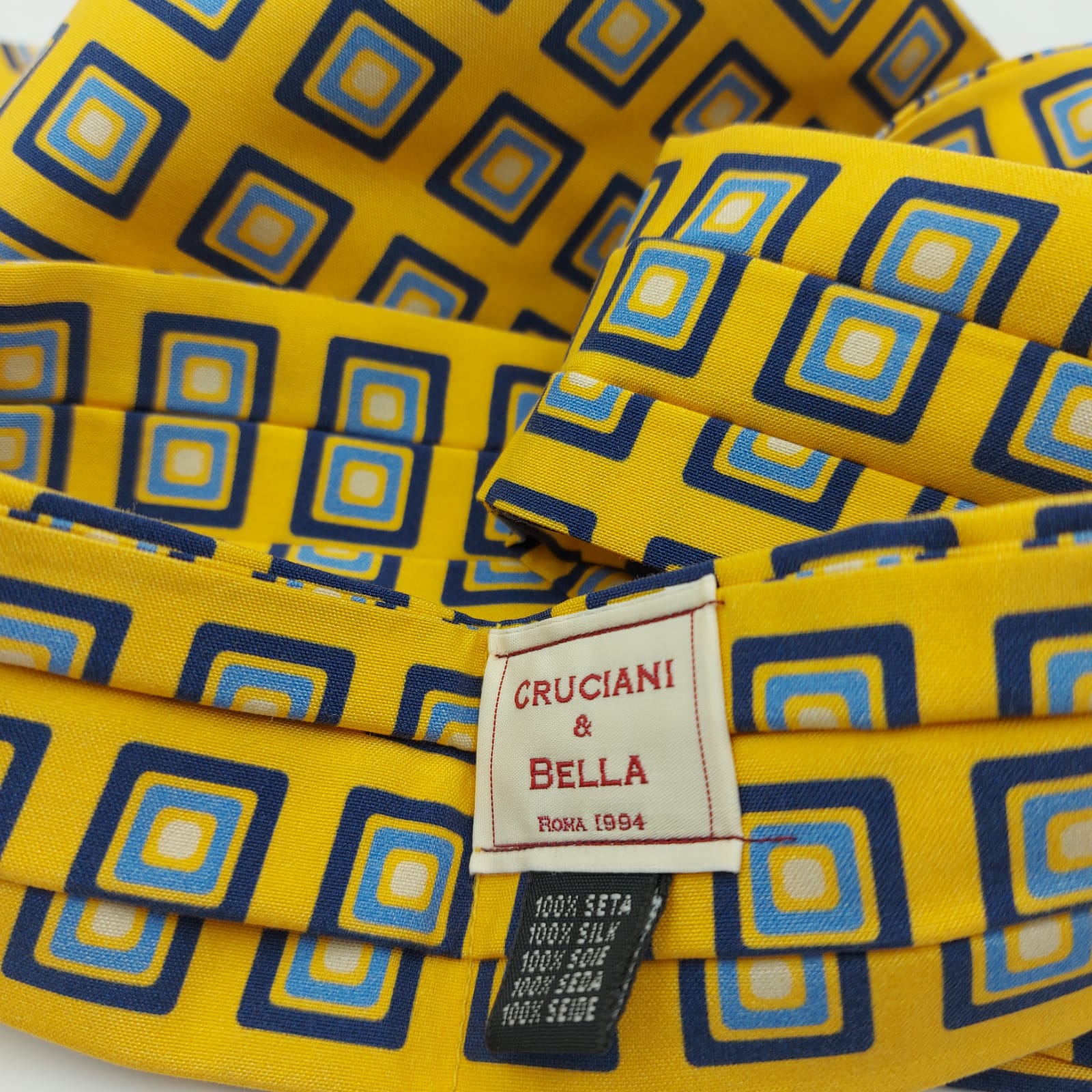 Cruciani & Bella 100% Madder Silk Ascot  Yellow,Blue and Light Blue Made in Italy #4027