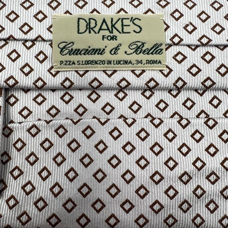 Drake's for Cruciani & Bella 100% Silk Tipped White Tie Light Brown Motif Handmade in England 9,5 cm x 146 cm #6517