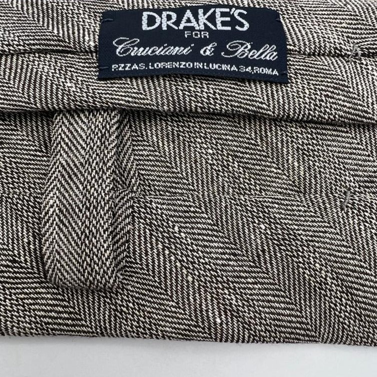 Drake's for Cruciani & Bella 100% Linen Tipped  Herringbone Motif Light Brown Tie Handmade in England 9 cm x 146 cm #6537