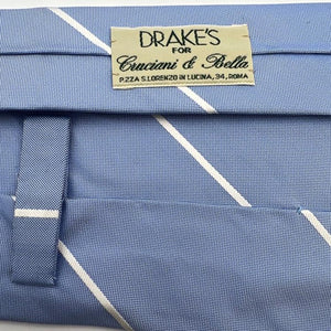 Drake's Vintage 100% Silk Jaquard Tipped  Light Blue, White Stripes  Tie Handmade in England 9,5cm x 146 cm #6553