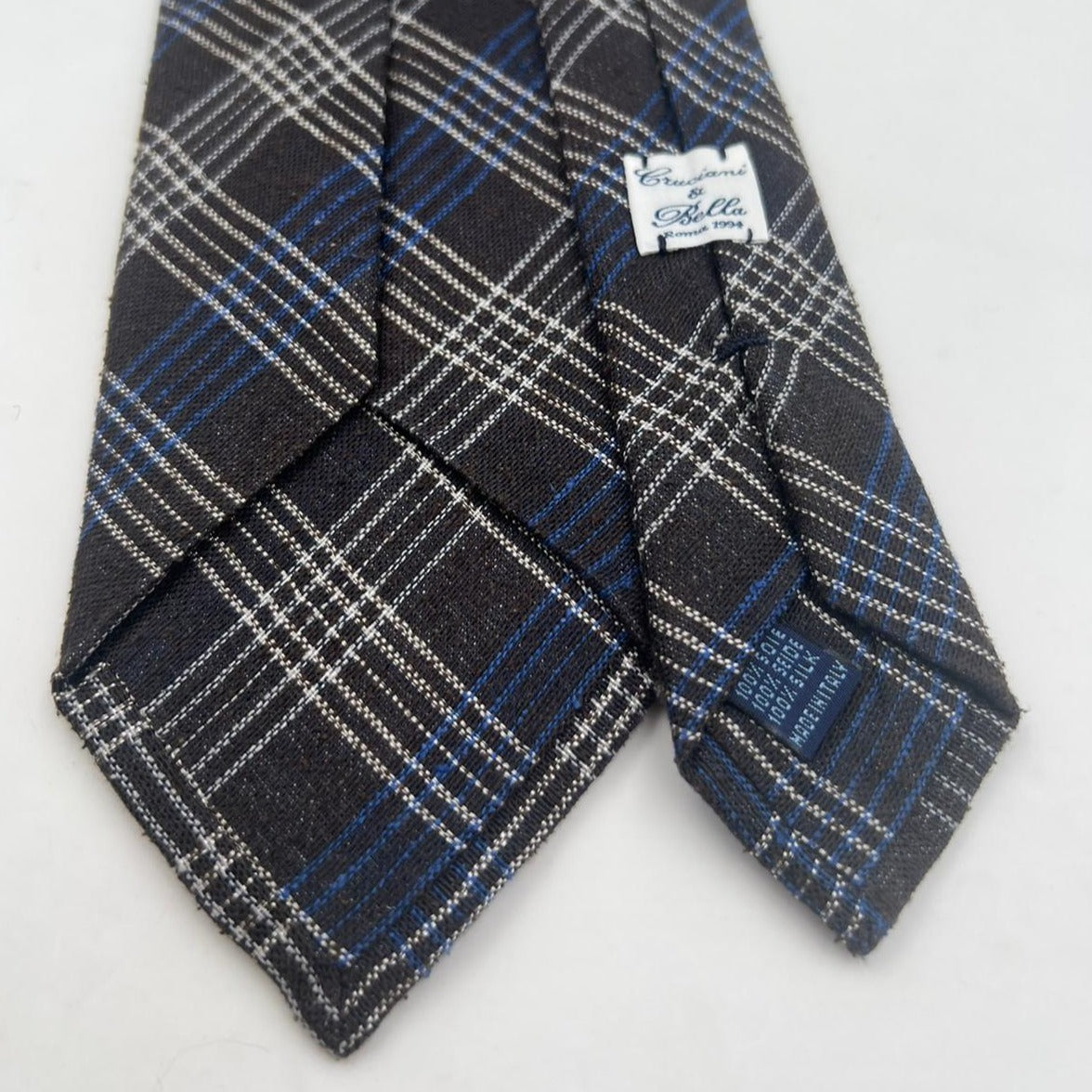 Cruciani & Bella 100% Silk  Self Tipped Brown Tie Blue and White Tartan Motif Handmade in Italy 8,5 cm x 148 cm New Old Stock #6664
