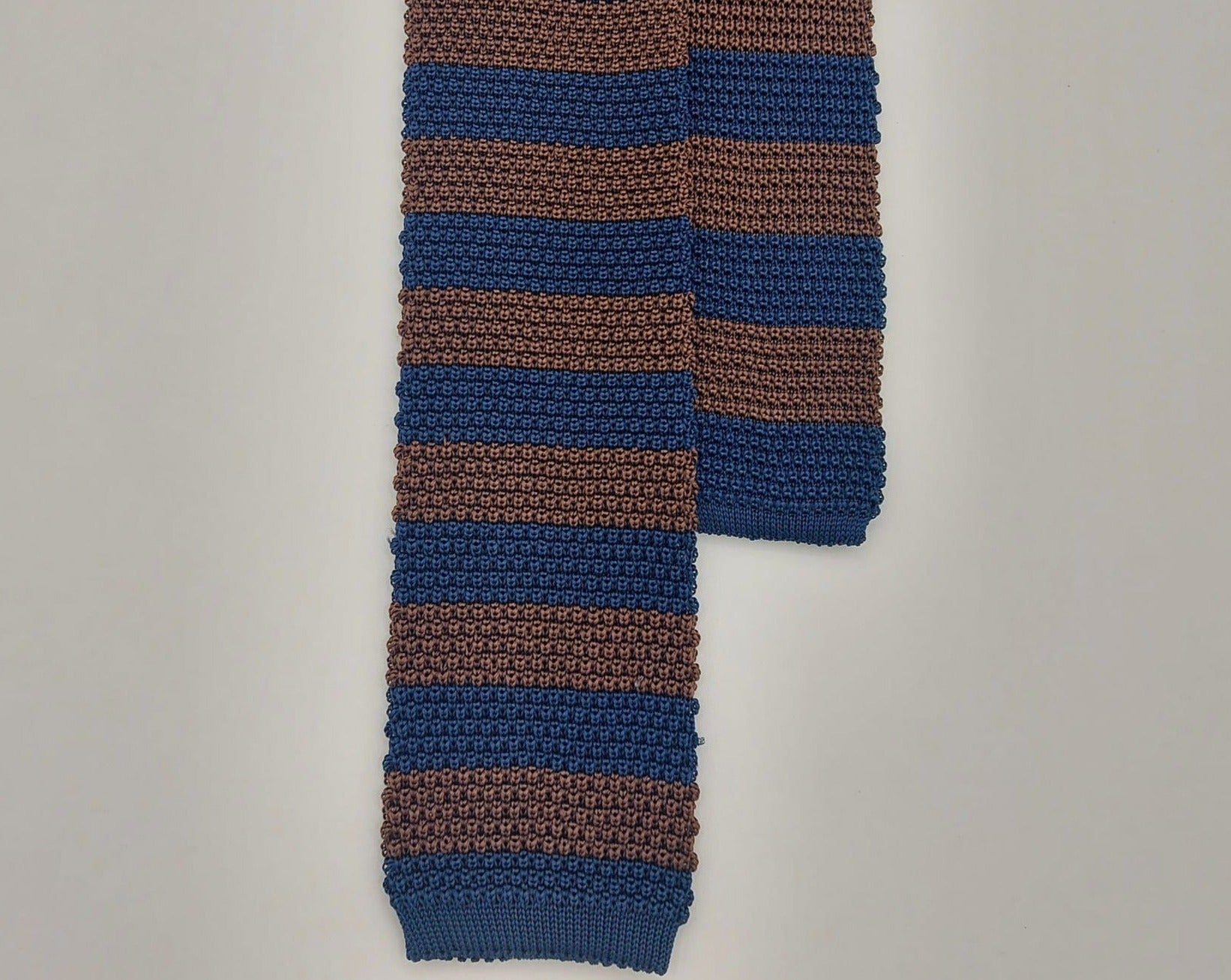 Cruciani & Bella 100% Knitted Silk Brown and Blue knitted tie Handmade in Italy 6 cm x 145 cm #6366