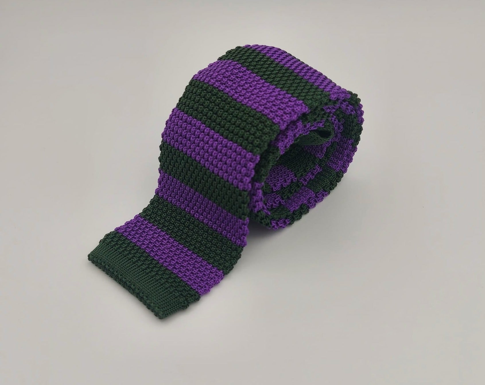 Cruciani & Bella 100% Knitted Silk Green and Purple knitted tie Handmade in Italy 6 cm x 145 cm #6369