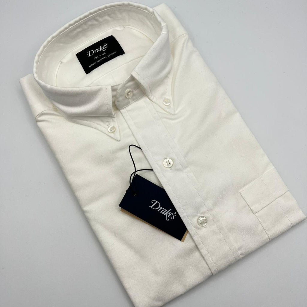 00% Cotton Made in Somerset, England Button-Down Collar with Brushed, Floating Interlining Box Pleat Single Rounded One-Button Cuff Chest Pocket Whipped 18L Mother of Pearl Buttons